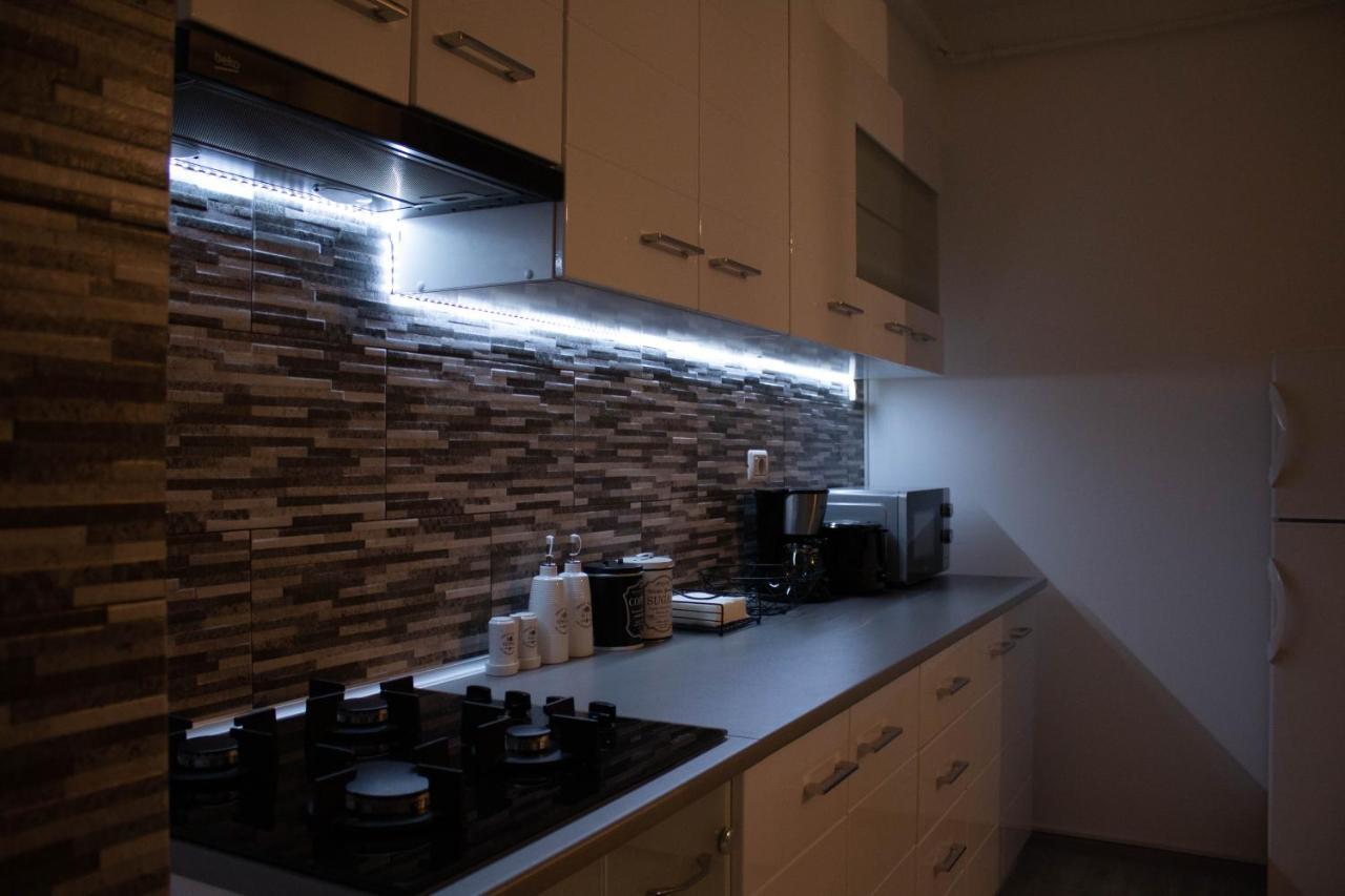 Dream Arena Apartment Бакэу Экстерьер фото